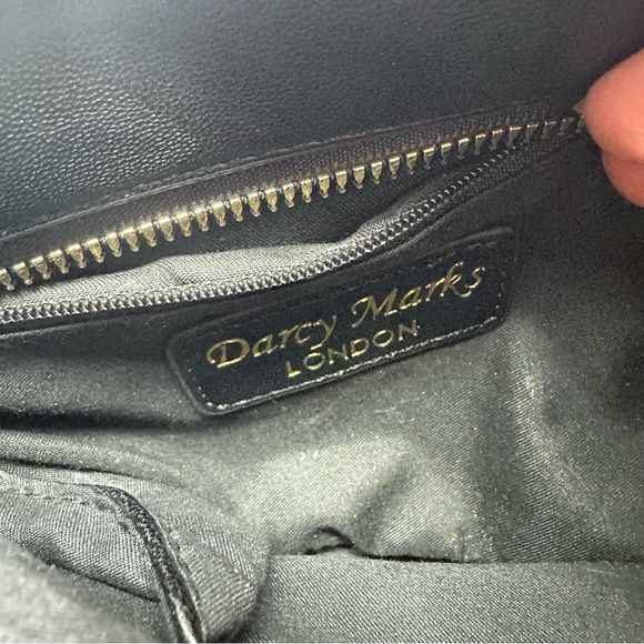 Darcy Marks London Embossed Purse Floral Crossbody Western Modern Classic Gold - Picture 2 of 13